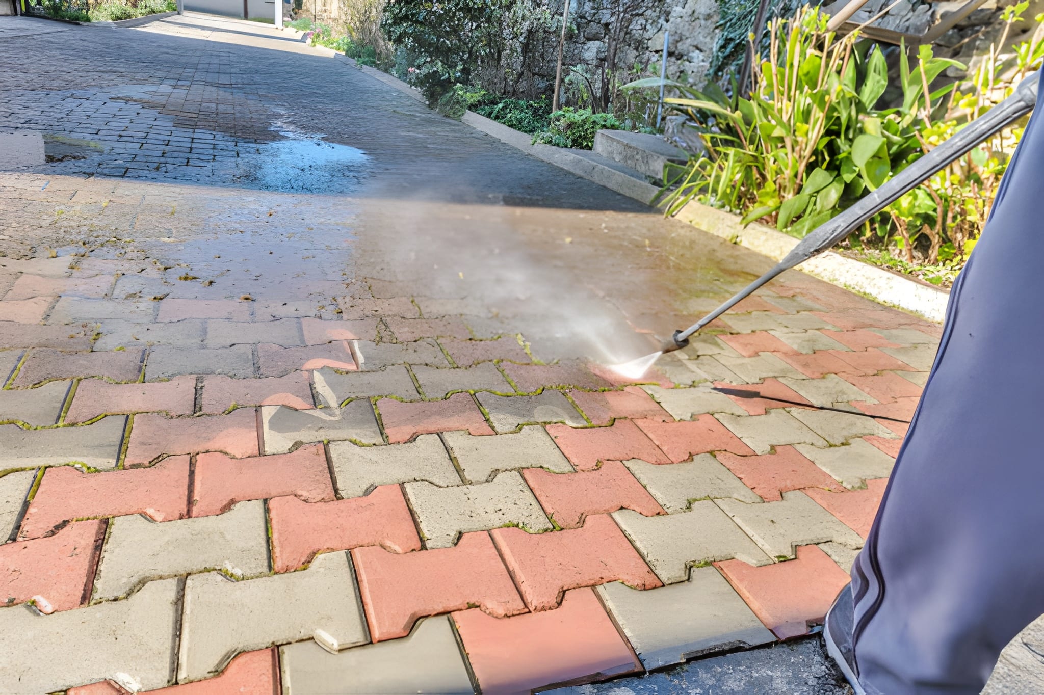 High pressure cleaning Sydney pavers and outdoor patio